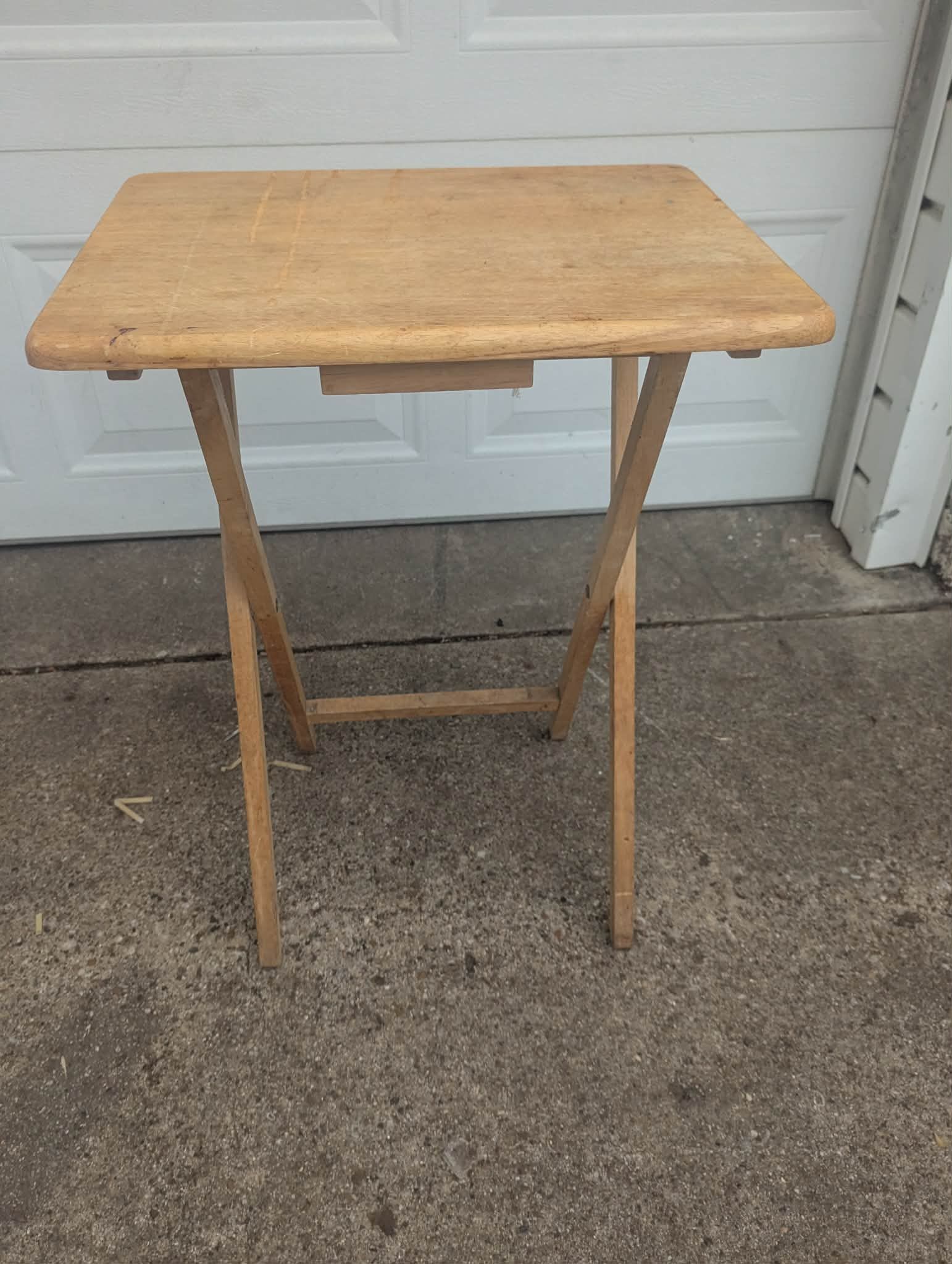 Portable Dinner Table