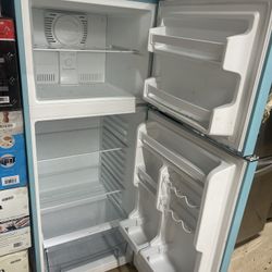 Top Freezer Refrigerator With 1 Year Warranty No Credit Check Eveyonne Is Approved 