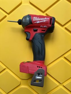 Milwaukee M18 FUEL SURGE 1/4-inch Hex Hydraulic Driver