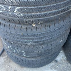 215-60-16 Continental Used Like New Set 