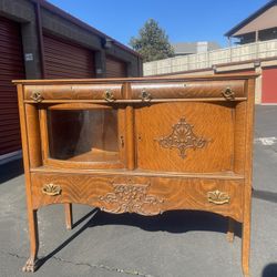 Antique 1900 Oak Side Board With Glass Door And Claw Feet