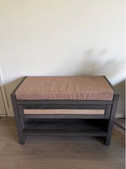 Shoe bench