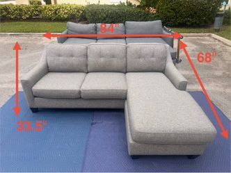 Grey Chaise Sectional! Same Day Delivery Available 🛻