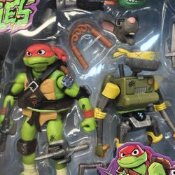 Mutations Mix 'N Match Raphael & Metalhead Action Figure 2-Pack Kids Ninja Collectible turtle Figure Man Cave TMNT