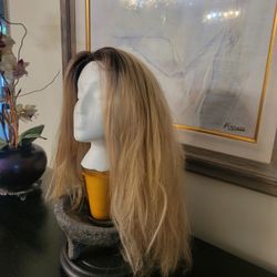 Wig Ash Blond