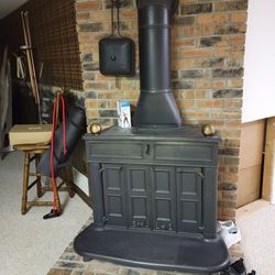 Franklin Wood Fire Stove 1950s