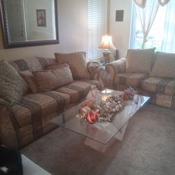 Sofas Set