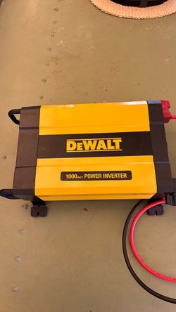 DeWalt 1000W Power Inverter