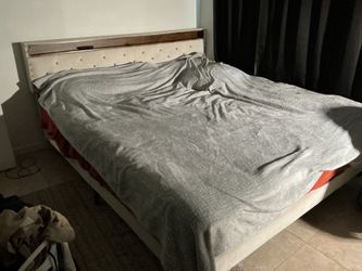 King bed frame