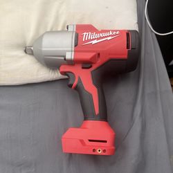 1/2 brushless high torque impact wrench Milwaukee