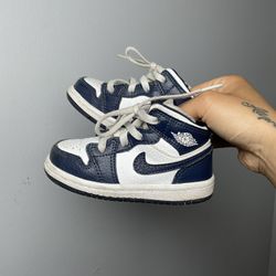 Navy Blue Toddler Jordan 1s 6c