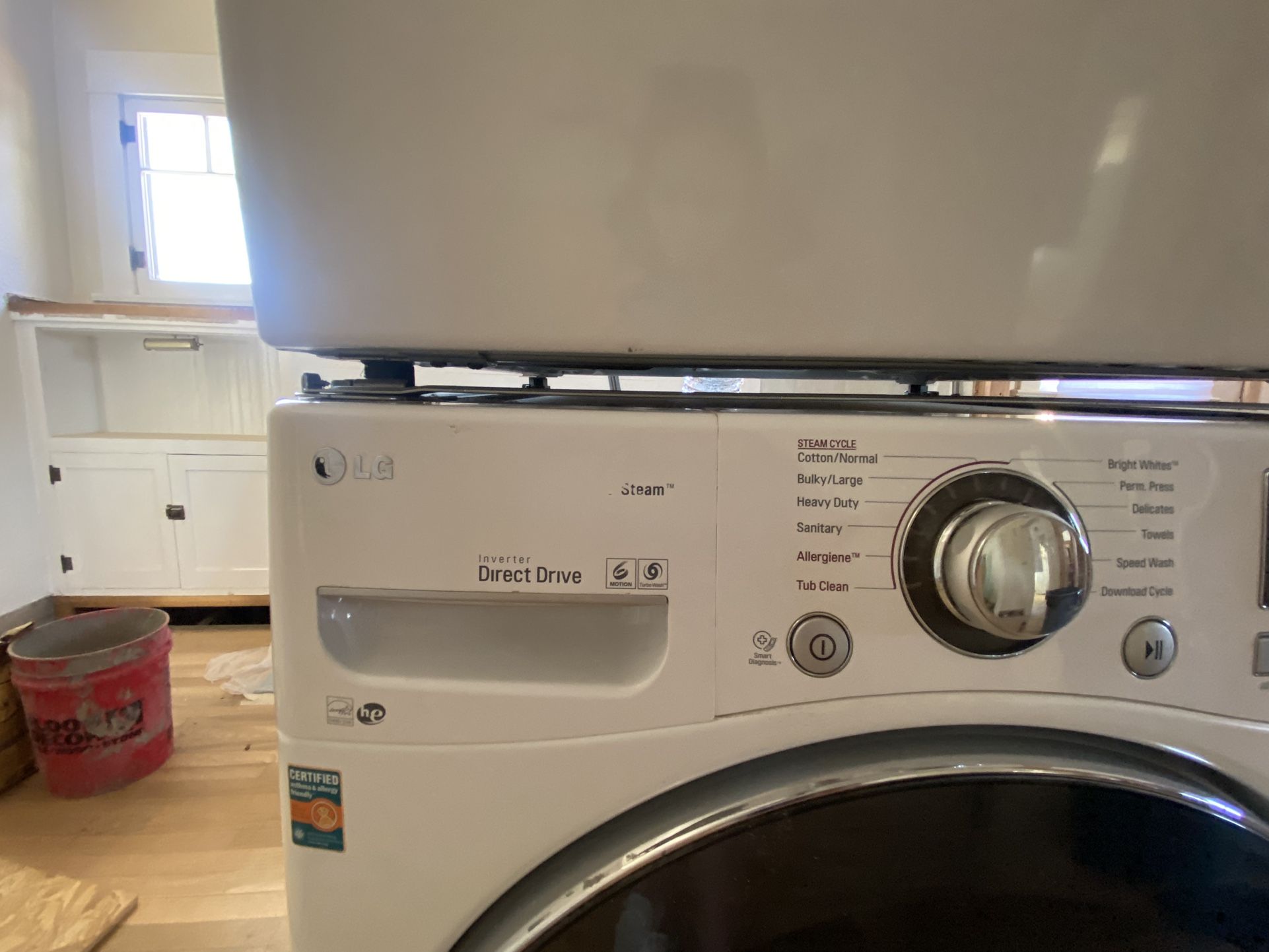 LG Stackable Washer & Dryer Combo (White) for Sale in Phoenix, AZ OfferUp