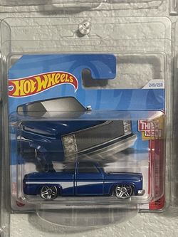 Hot Wheels 83 Silverado Short Carded
