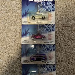 Johnny lightning Holiday classics (2002) -4 Cars 