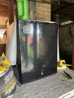 Mini Fridge