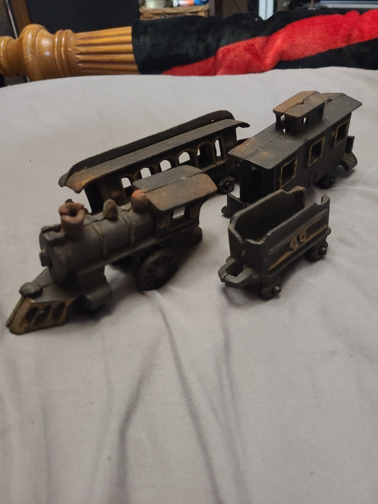 Vintage Cast Iron Train Set