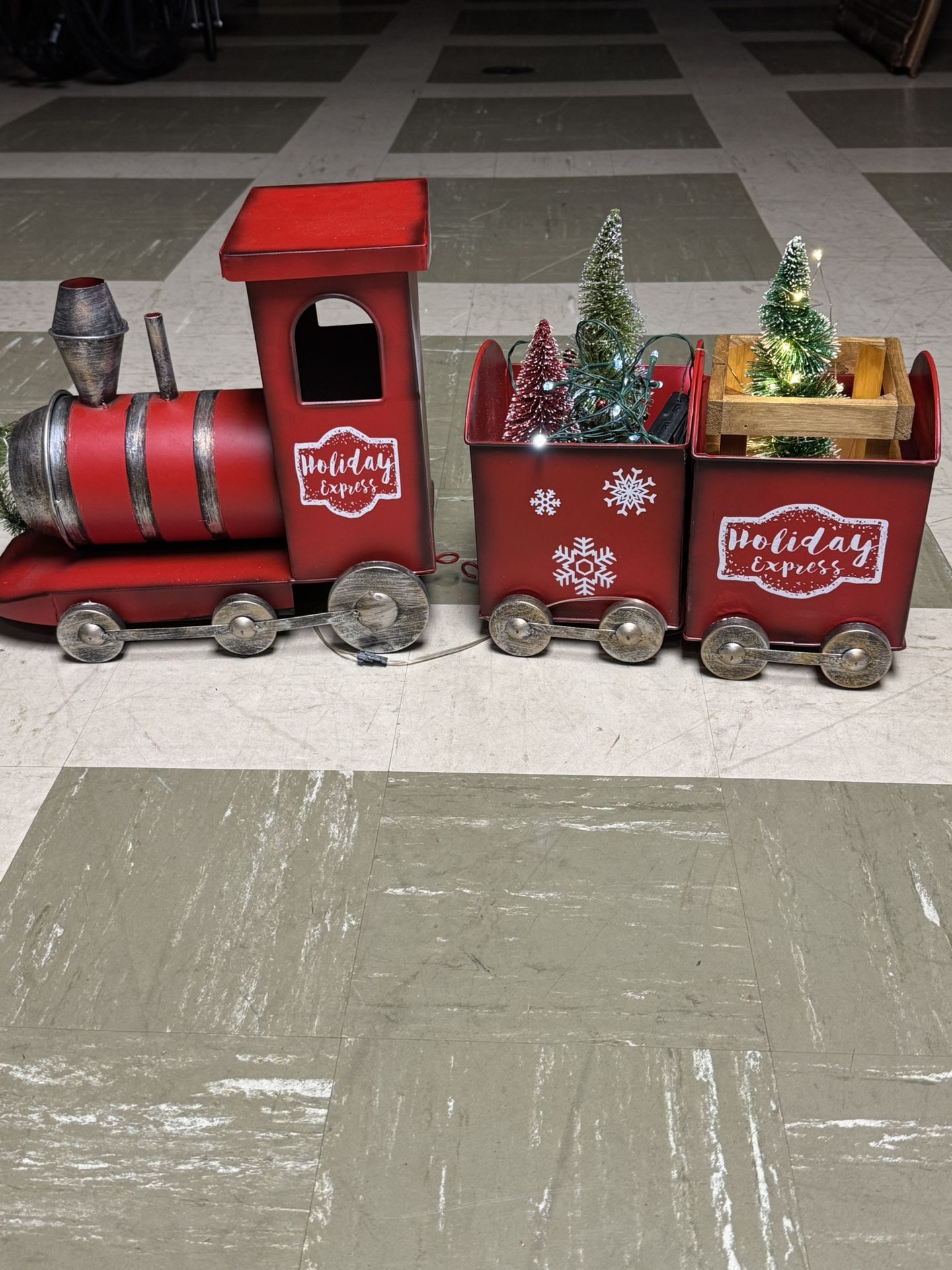 Cute Under The Tree Train