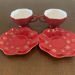 Elegance Porcelain Gold Rimmed Snowflake Teacup And Sauce Set