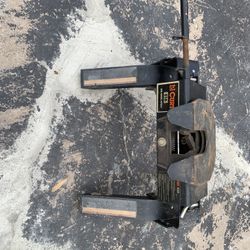 Curtis 5th Wheel Hitch 