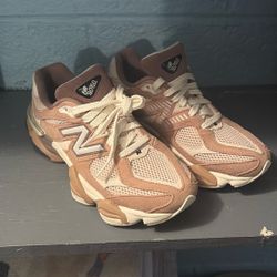 (USED) Earth shadow with flat taupe and bisque