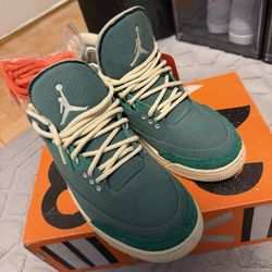 Jordan 3 Retro Nina Chanel 