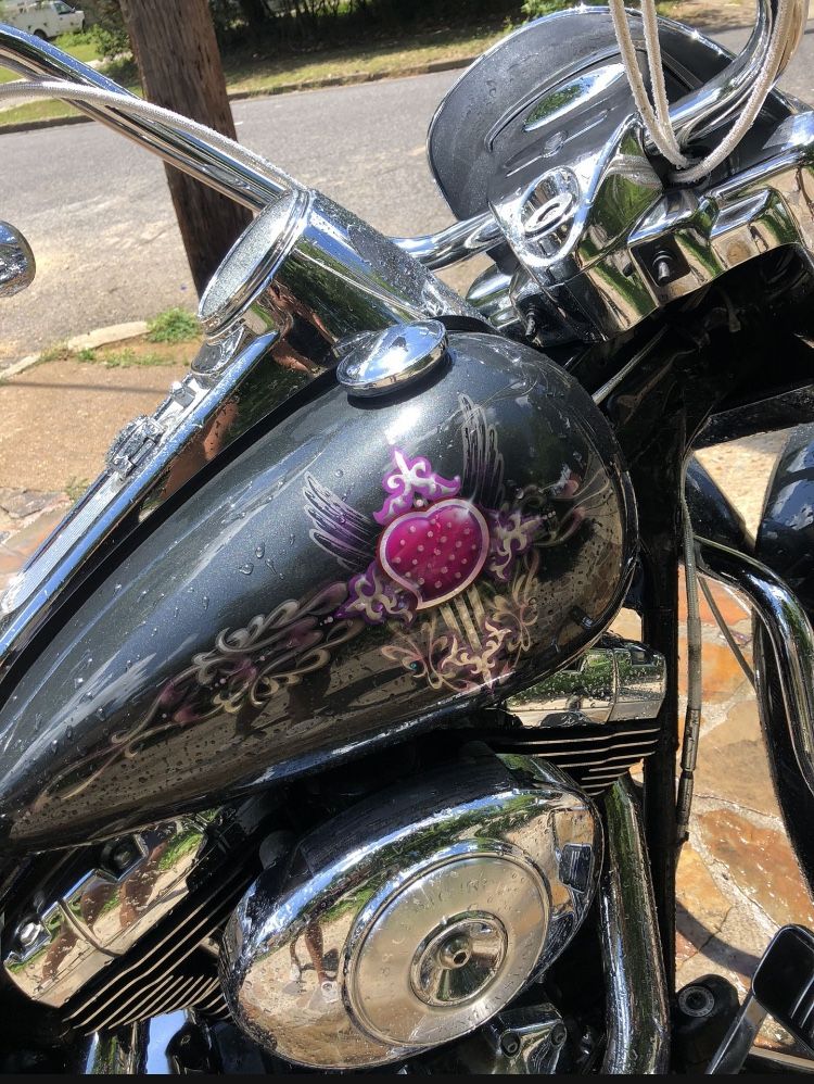 2005 Harley Road King Custom