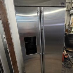 36" GE MONOGRAM BUILT IN STAINLESS STEEL REFRIGERATOR 