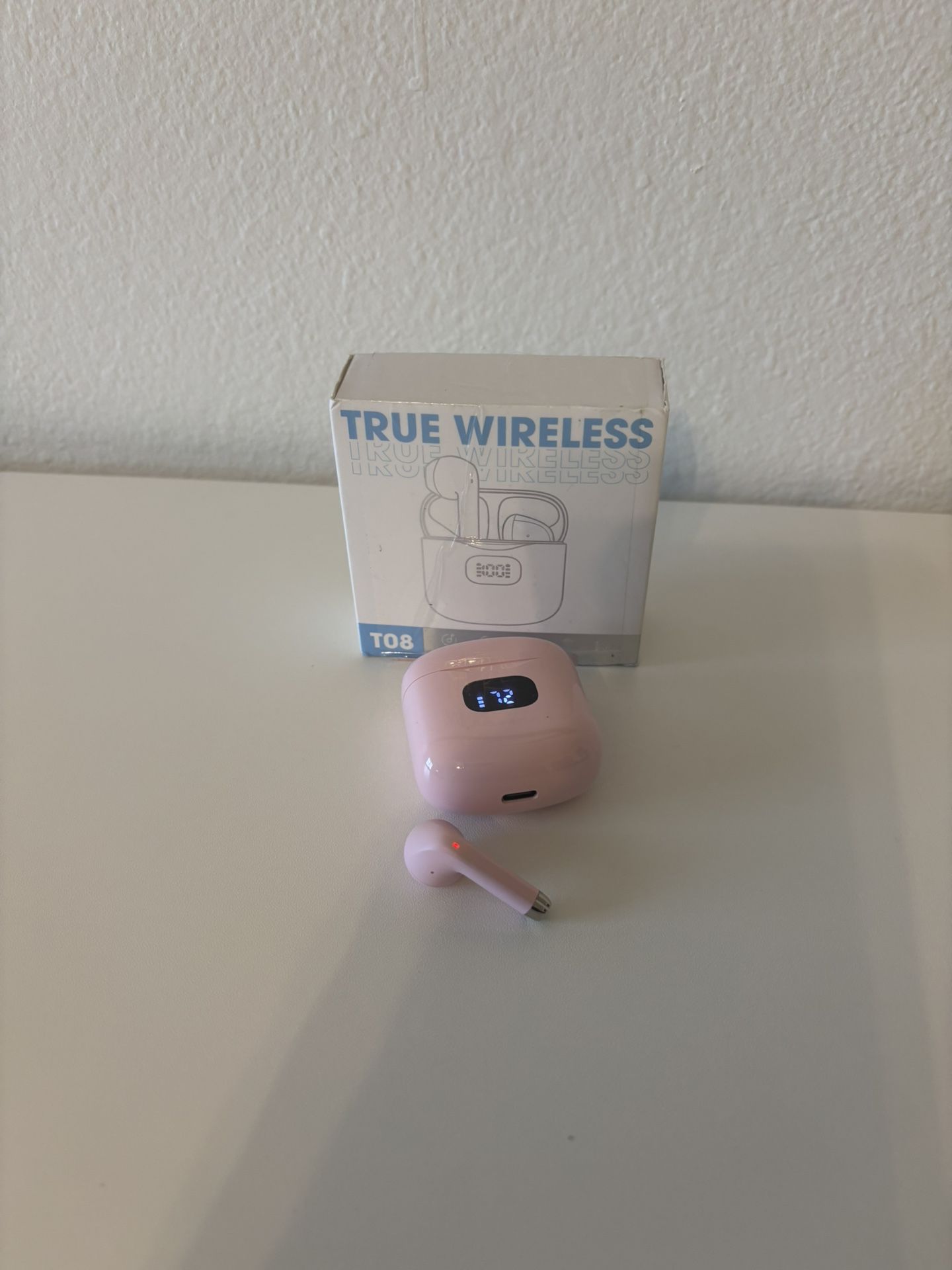 PINK! New! True Wireless Earbuds