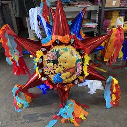 Baby Winnie the Pooh bola star pinata