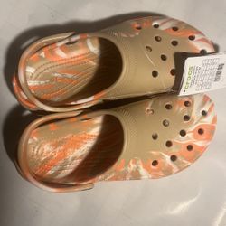 Crocs 