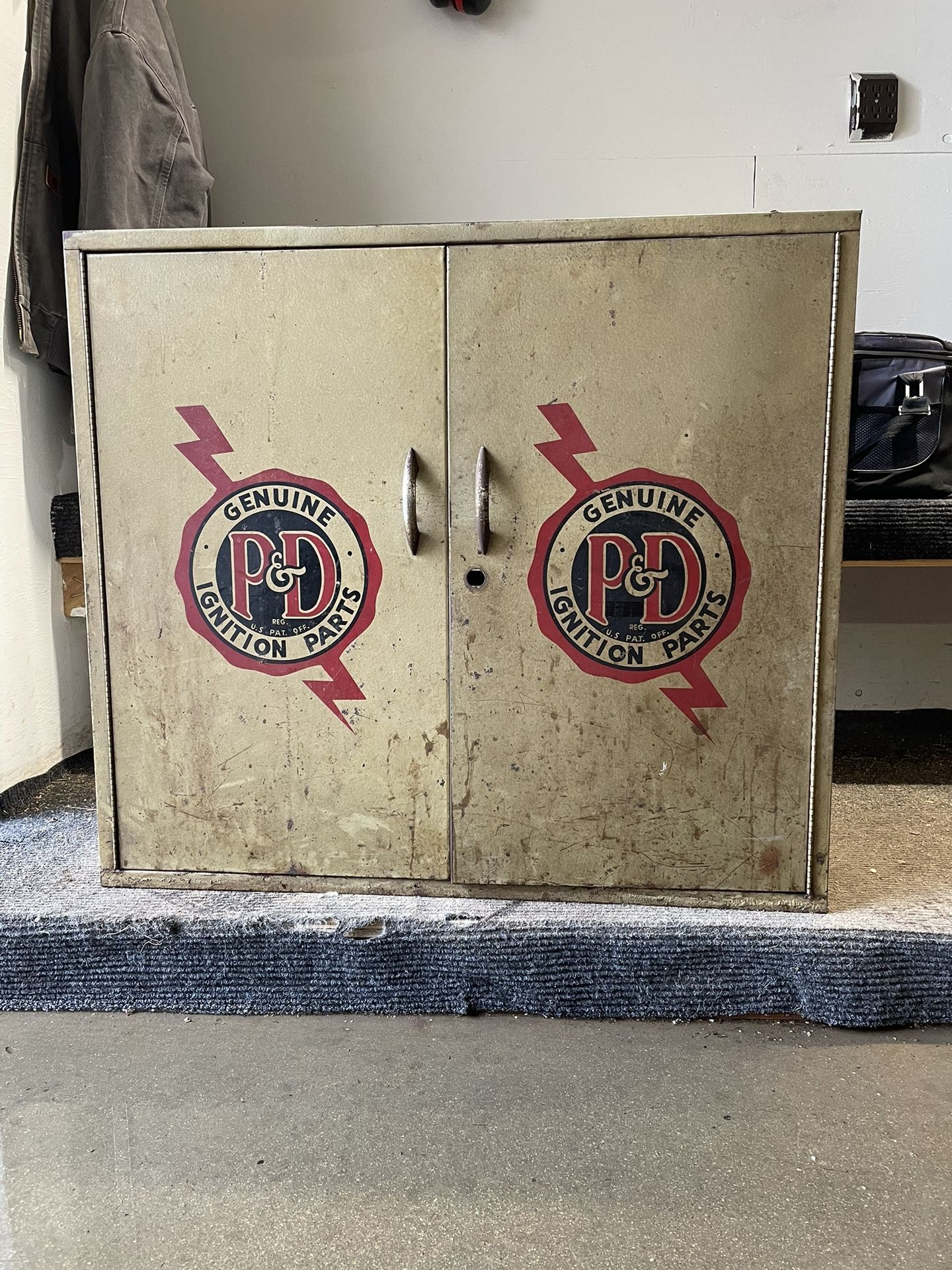 Metal Cabinet