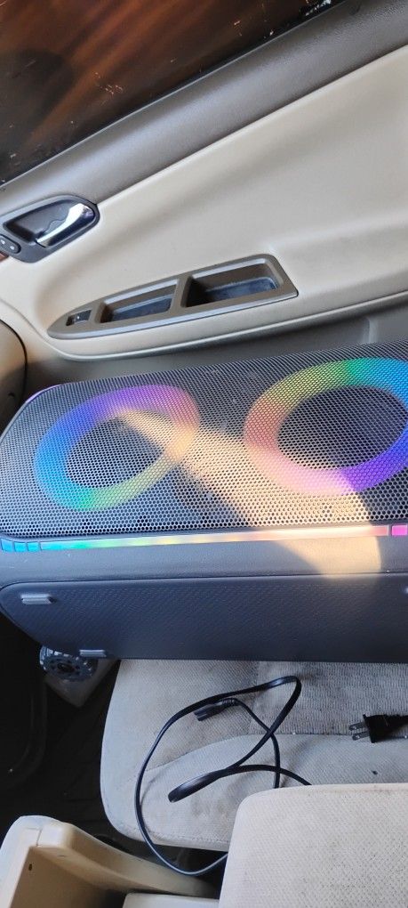 GOOD 
rechargeable speaker