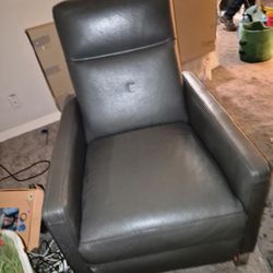 Comfortable Modern Electric Recliner