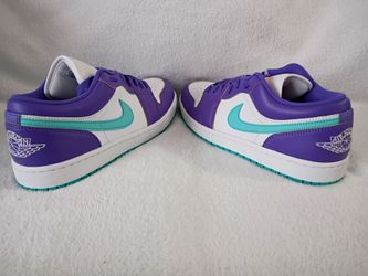 Size 10.5 - Air Jordan 1 Low Hornets
