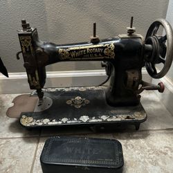 Sewing Machine 
