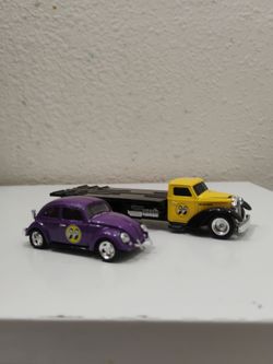 Mooneyes Volkswagen with tow truck die cast