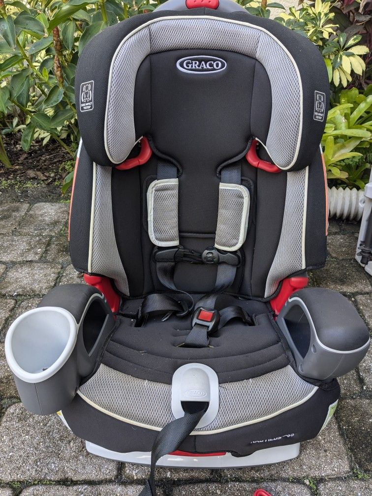 Graco Nautilus Carseat
