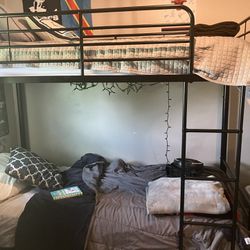 Bunk Bed And Mattresses 
