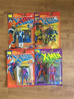 The uncanny x men marvel comics toy biz 1993 unopened 4 figures. Cyclops light-up optic blast & laser light eyes,archangel,magneto