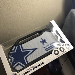 Cowboys Wireless Bluetooth Speaker