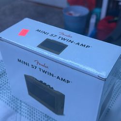 Fender Mini 57 twin amp