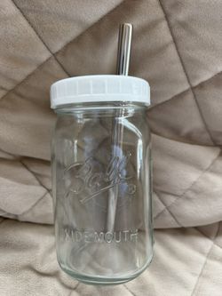 Ball Wide-Mouth Glass Jars + Lids + Metal Straws (Set of 4) – Never Used