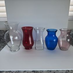 5 Pcs Mixed Flower Vases – Used Once
