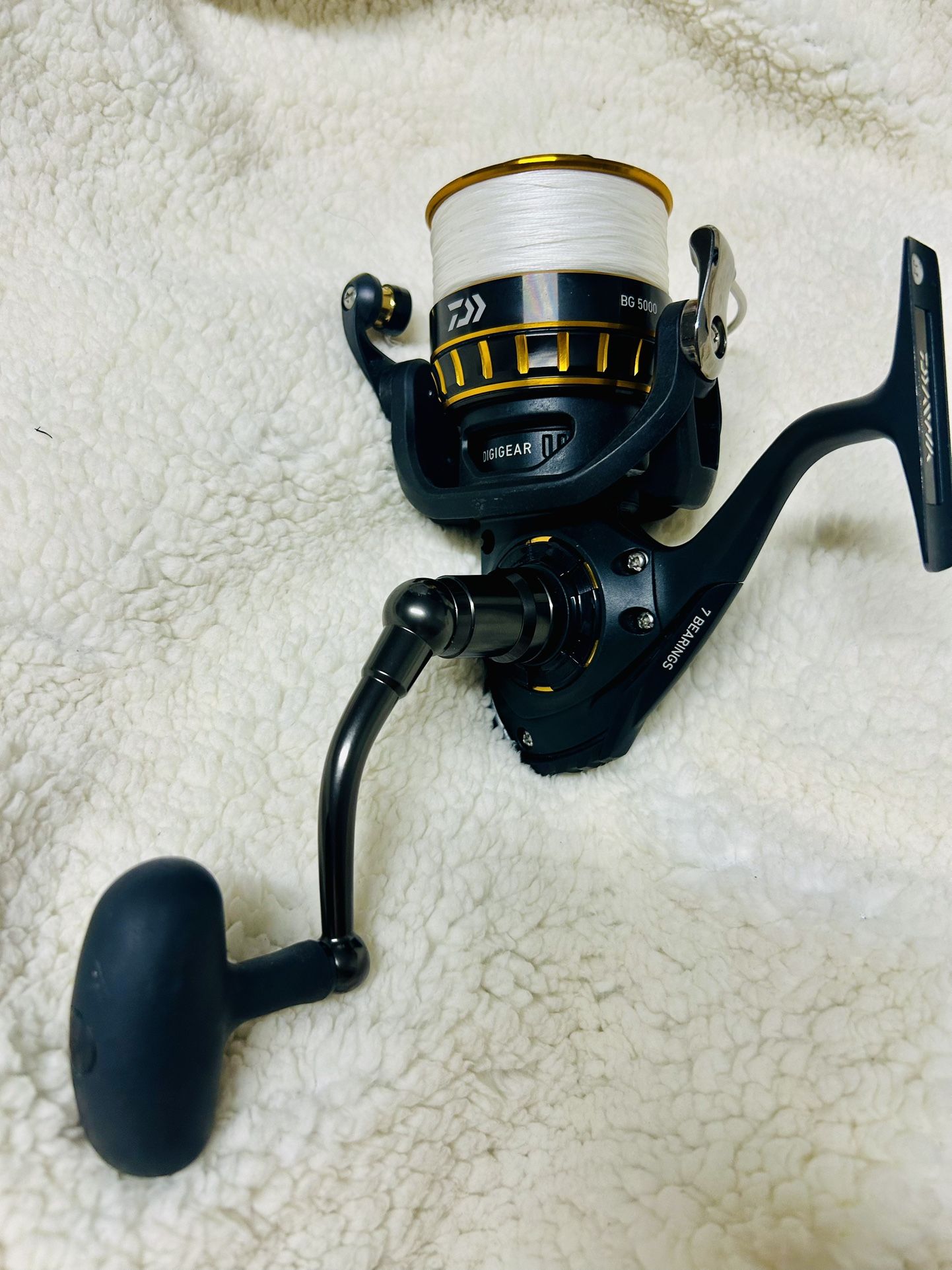 Daiwa BG5000 fishing reel New condition $150