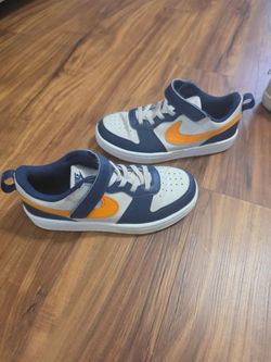 Nike kids Size 1 $25