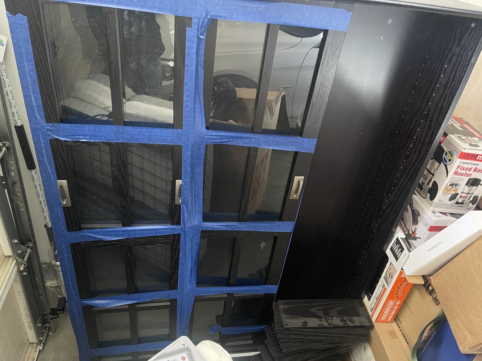 China Cabinet Must Go