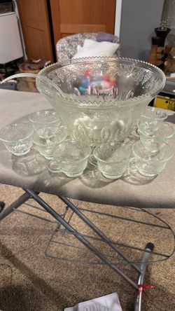 Glass Punch Bowl With Eight Cups
