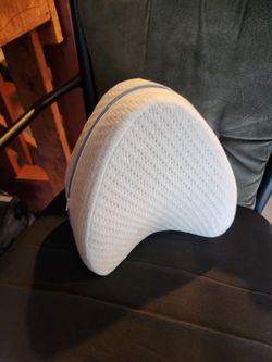 Knee cushion