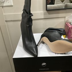 Women's Nike Dunk High Retro, Size 8. Brand New In Box