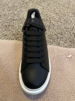 Alexander McQueen  Size 40 = (7)